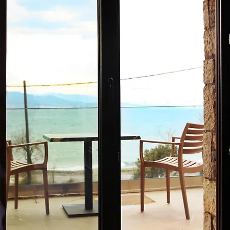 Santa Domenica Nafpaktos - Rooms And Apartments By The Sea Exterior photo